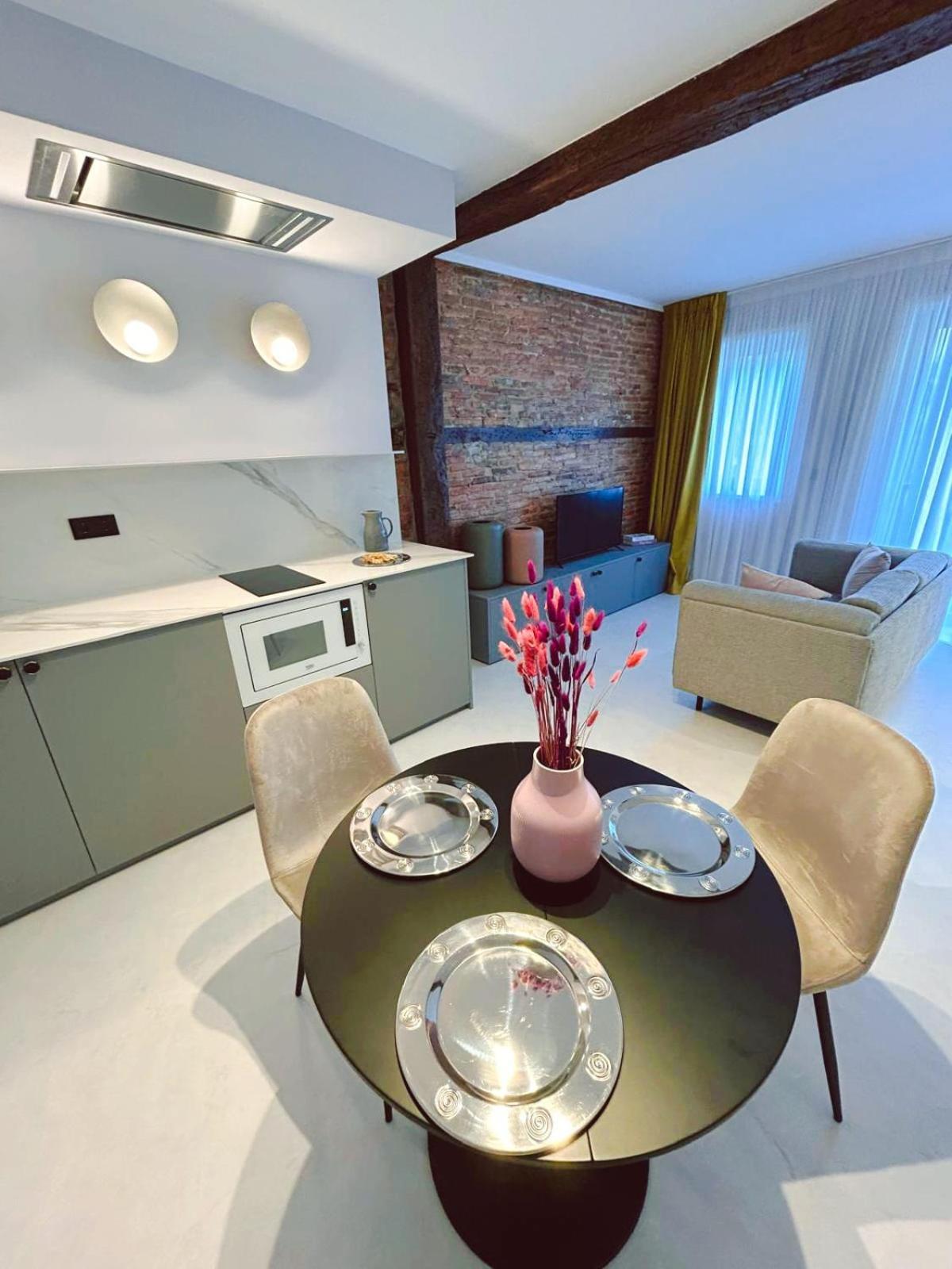 Lemon Suites Σανταντέρ Δωμάτιο φωτογραφία